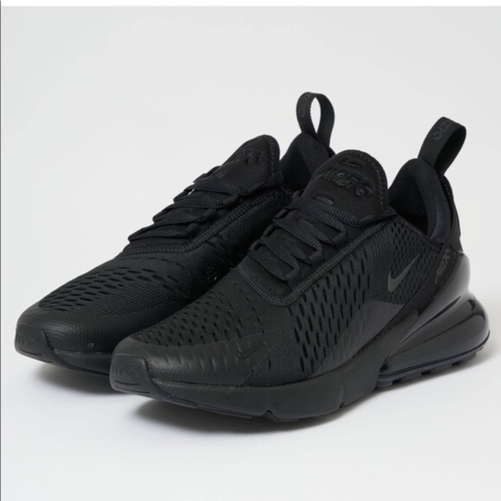 all black air max 270
